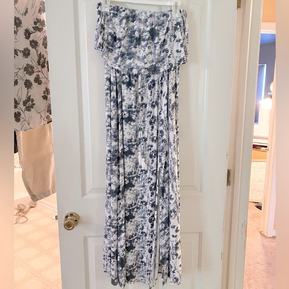 Blue and White Batik Print Floral Maxi Dress Size M/L